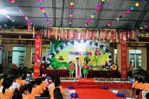 Trường PTDTBT TH Nam La tổ chức thành công "Đêm hội Trăng rằm"